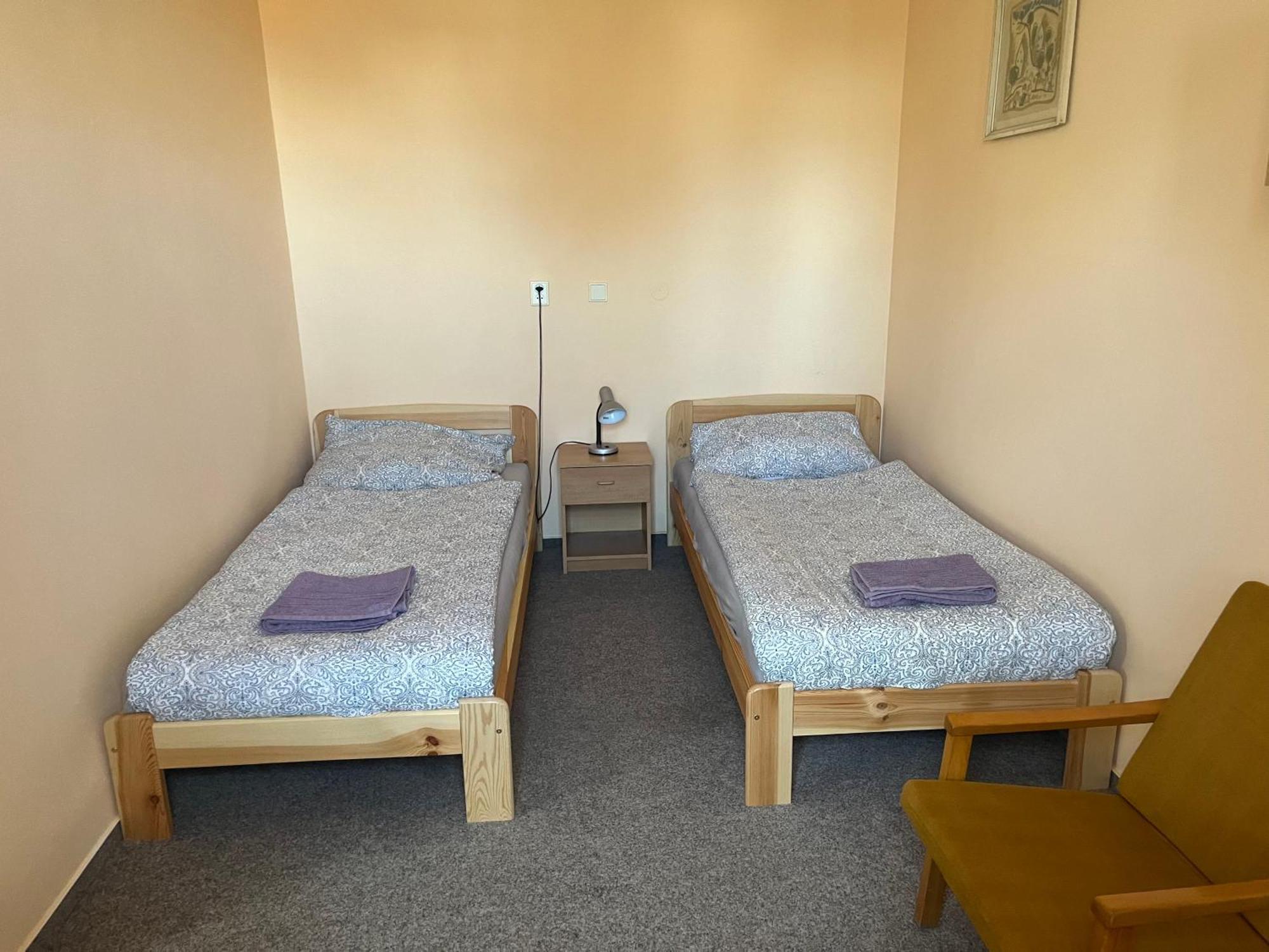 Apartmanovy Dum Obecna Skola Svetlik エクステリア 写真